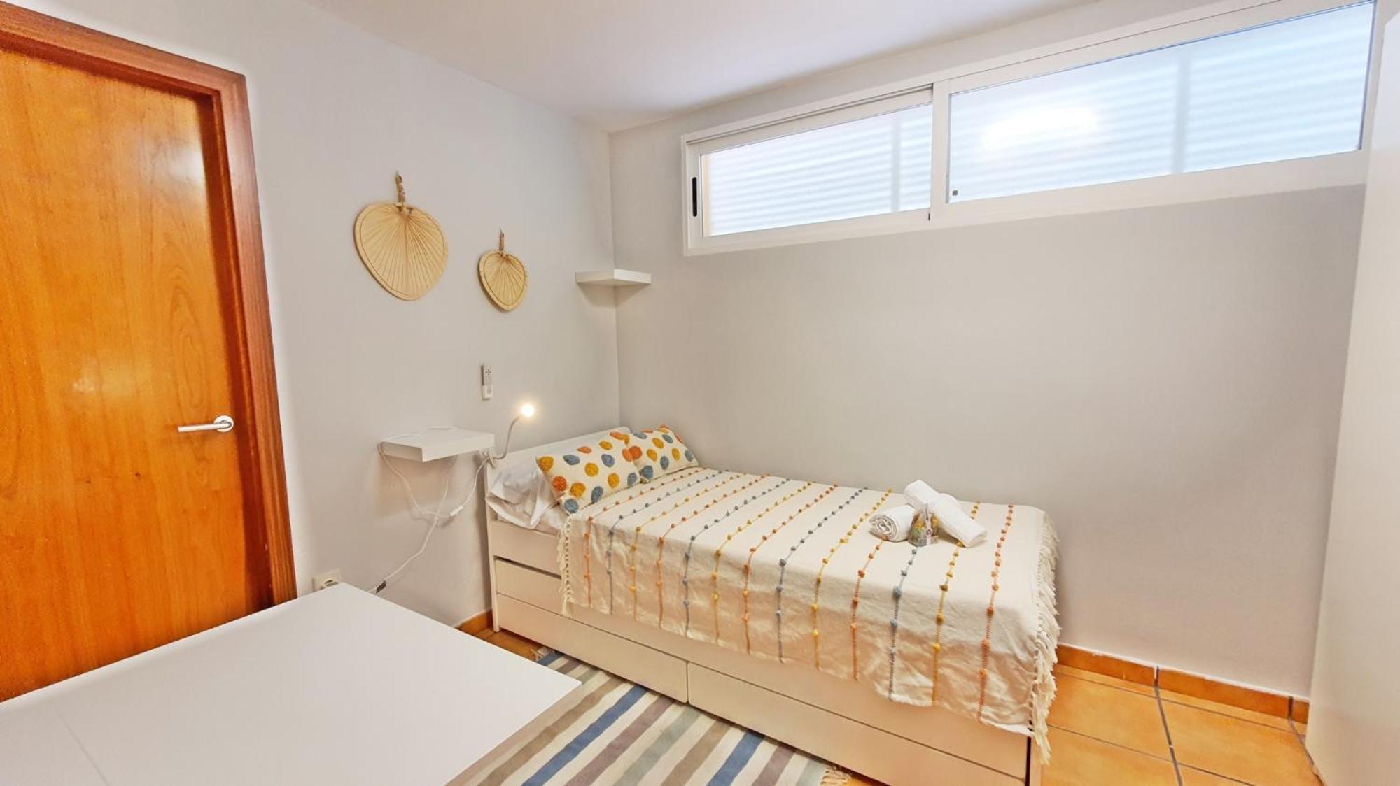 Apartamentos Par Tres - Oliva Nova Екстериор снимка