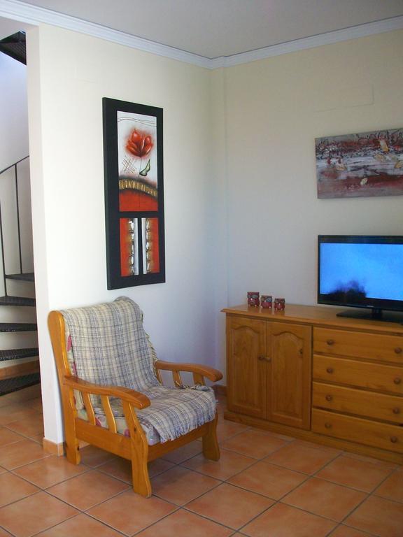 Apartamentos Par Tres - Oliva Nova Стая снимка